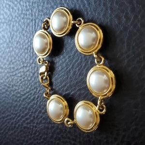 Liz Claiborne bracelet